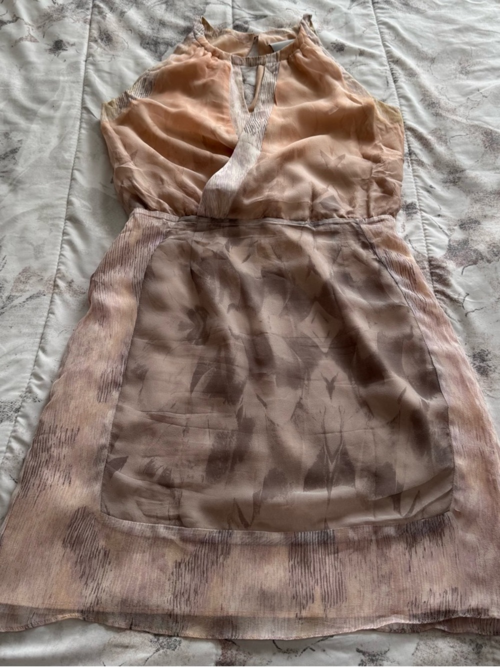 Addison 100% silk Sleeveless Chiffon Halter Dress in Blush and Light Gray, XS - Picture 6 of 16